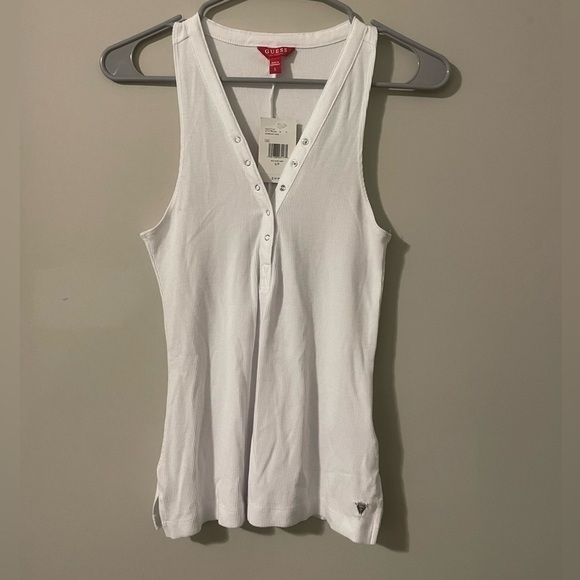 NWT - Ladies Guess Button-Up Morrison Tank - White - Size: S - Picture 1 of 3